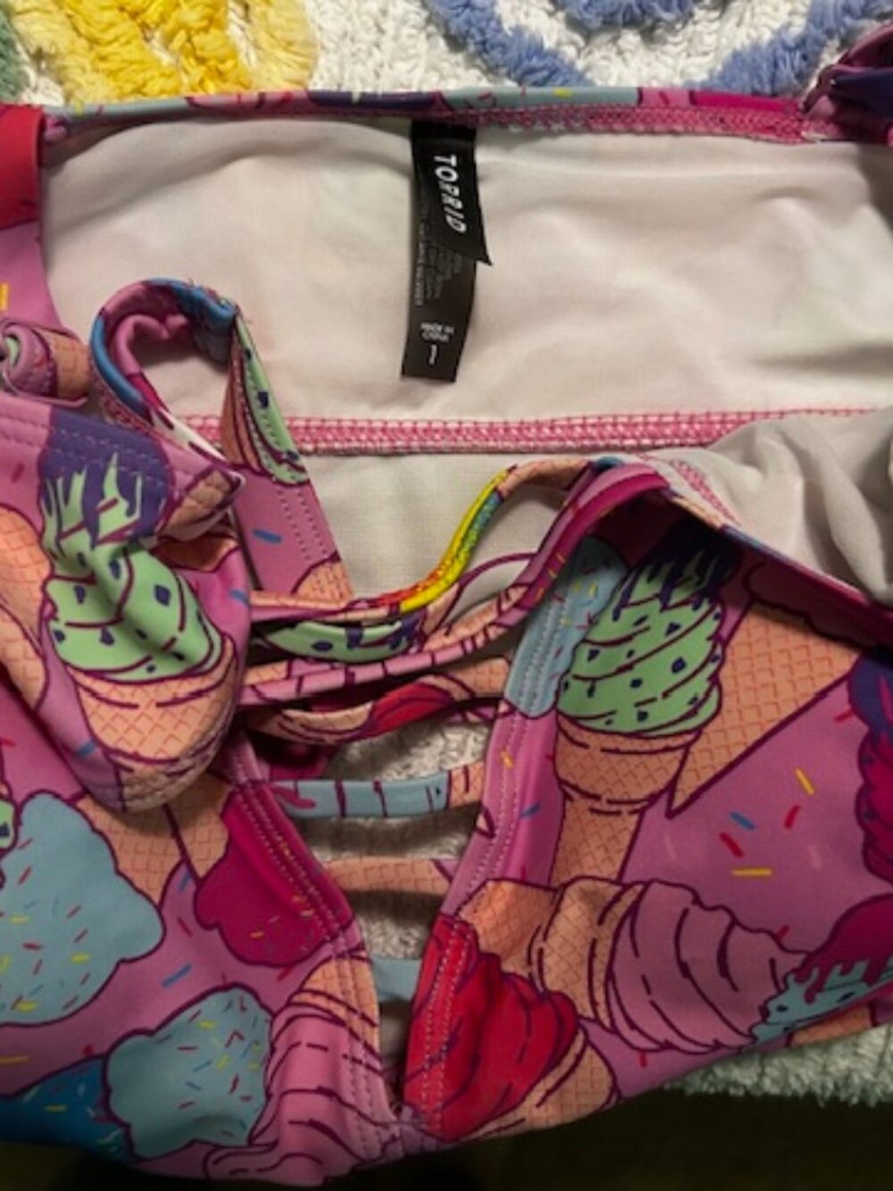 Torrid Women’s Wireless High Neck Lattice Bikini Top Pink Ice Cream Cone Size 1 - Picture 4 of 5